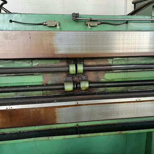 Lathe used machine tools - Image 3