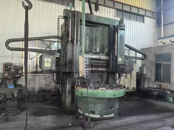 Qiqihar No.1 Machine Tool Works 2-Meter Heavy-Duty Vertical Lathe
