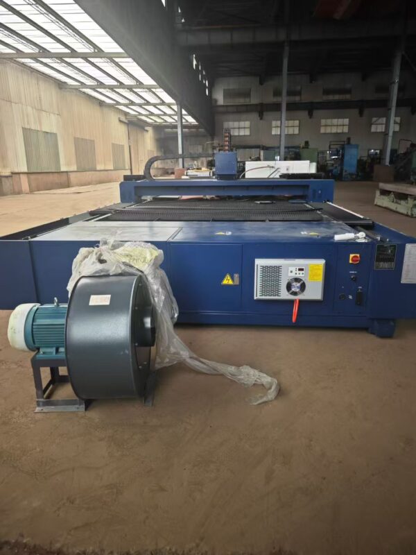 Han’s Laser G6025-0 fiber laser cutting system, almost brand new - Image 4